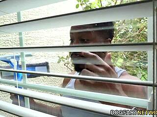 whoa kendra cole the bbc slut takes extreme anal from window washer guy 🍆🍑😈💦