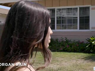 Gianna Gem Licks McKenzie Lee's Milf Pussy in Lesbian Fingering