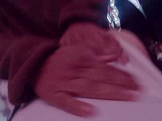 esposa arabe pecadora recibe metida de riata anal en grupo swinger