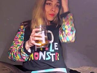 Bonneyuwu Cute Latina Teen Masturbates With Dildo In Pajamas