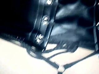 threesome with my wife i love watching her fuck another guy so hot 🔥🍆💦