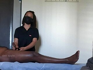 HAPPY ENDING HANDJOB CAUGHT ON HIDDEN MASSAGE CAM!