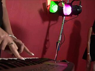 stacey saran takes fffm foursome pounding from kit lee kat lee and stunt cock