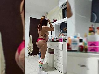 She tries on panties so i bend her over n fuck her pussy hard 🔥🍑💦