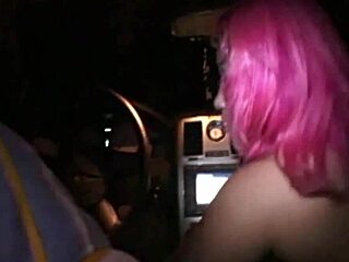 कैलीन गार्सिया मासूम रेडहेड स्लेव बनकर रफ डॉगी लेती है