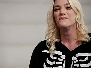 Kenna James' shaved clit moans as boyfriend Nathan Bronson fucks blonde hard doggystyle cowgirl missionary rough hair pulling