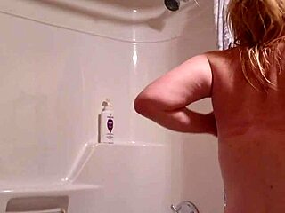 i'm so horny about to shower creampie my pussy outdoors solo