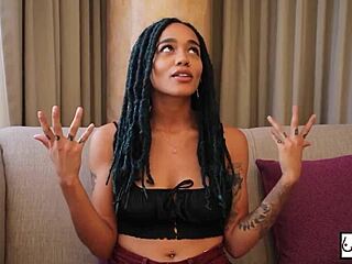 julie kay chats bdsm with king noire her trimmed pussy nympho style