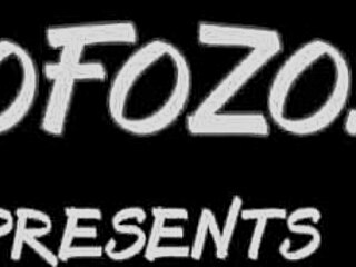 Horny Mommy Sucks Gloryhole Cock Like a Pro Slut