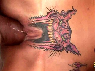 i get creampie in my tattooed pussy on red couch skinny blonde uhh