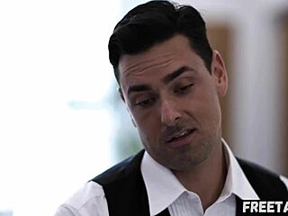 Colombian Stepdaughter Convinces Stepdad For Bareback Fuck And Gets Caught Full Movie