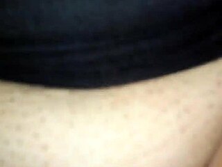 amateur babe creampied deep from behind in homemade closeup