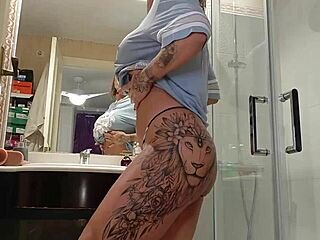 watch me destroy and suck giant dildo