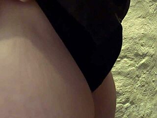 wanna watch this chubby cutie grind her fat ass on the desk up close?