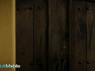 Skylar Snow crave Brad Newman's thick dick hardcore pounding?