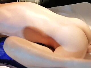 sexy housewife in blue lingerie gets bred missionary homemade style