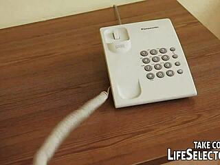 french director fingers and fingers wannabe actresses in hotel casting