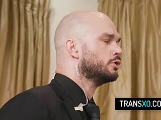 Kasey Kei and Kalli Grace stay always on guard