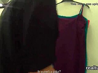 Čo sa stane keď roztomilú českú predavačku POV vyožem?