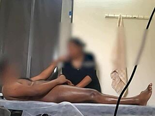 i got this amazing handjob from a sexy thai girl... so good