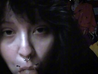 goth girl deepthroats her thick 9 inch dildo 😈🍆💦