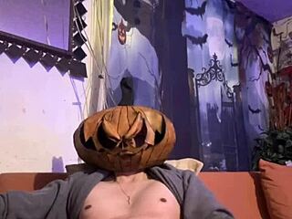 i'm rey in halloween calabaza but my vergon's showing oops