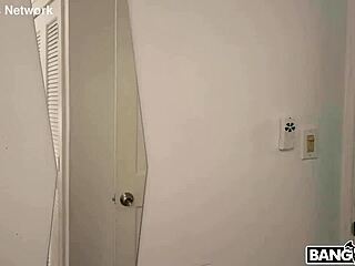 Blonde Big Ass Casting With Bent Over Doggystyle Creampie And Shaved Pussy Ride