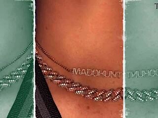 WHOA MADISYN HUNTT'S BIKINI OUTFIT HAUL TWERKS NIPS SLIP AND CAMELTOE PUSSY!