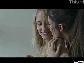 Juana Acosta and Ingrid García bare tits in Acantilado?