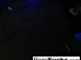 romi rain and dani get wet in black-light lesbian play 😈🍑💦