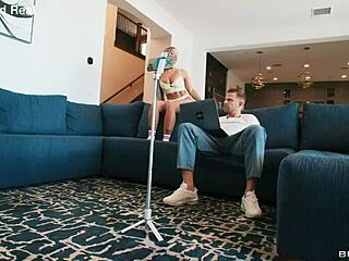 TEASE HIM TILL HE BREAKS with Hayley Davies' bubble butt action