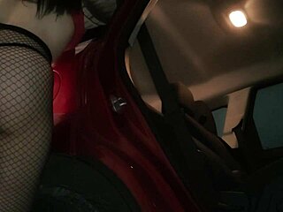 signing hot young usa amateur for steamy homemade fuck session