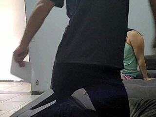 oficial de justica catches malandro's wife alone bangs her huge ass rough!