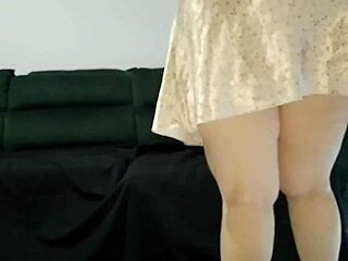 Mąż nie wytrzyma i rucha dupę krągłej kochanki po pracy w tarado stylu