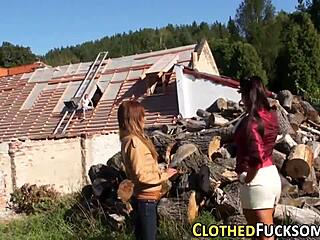three glam gals get messy in outdoor group fun