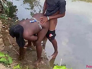 i was strollin outdoors with my babe then fucked her right in the river yard umm yeah