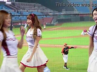 sexy cheerleaders dancing with perfect bodies 🔥💃😍