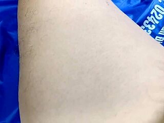 lucky plumber anh fixes pipes with horny vietnamese babe's wet pussy ride