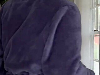 whoops dont bang your horny stepmom at the family reunion with that monster cock