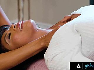 girlsway milf kylie le beau eats ember snows pussy and ass