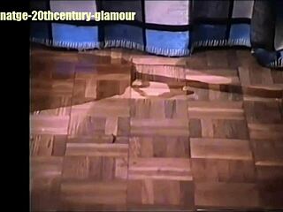 Does Mrs. Elizabeth Hogben's hairy cunt love that banana spanking?