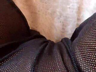 I flash my trimmed pussy like gretala loves to do