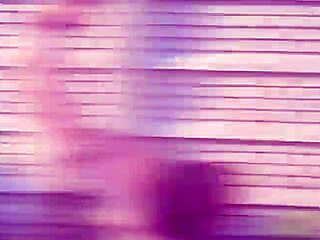 seduzco al jardinero con mi wet pussy mientras esposo trabaja 🔥🍆