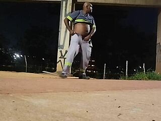 me touching myself out on the street...