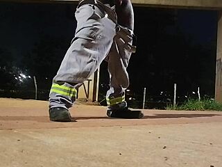 me touching myself out on the street...