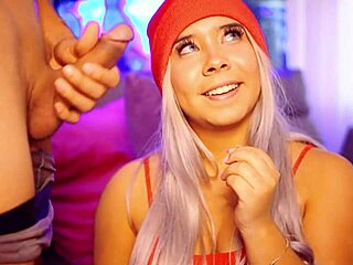 Watch this blonde latina slut suck cock daily till cum floods her mouth?