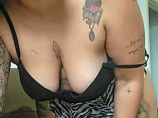 como fico molhadinha todo dia louca por pau na ppk...