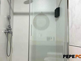 Elektra Red's Curvy Big Ass Bent Over Doggystyle in Shower