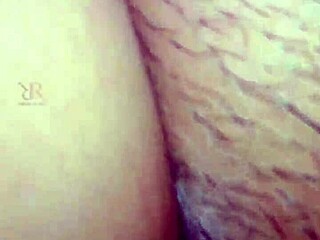 Husband Boldly Licks Wife's Juicy Pussy First Time Creampie