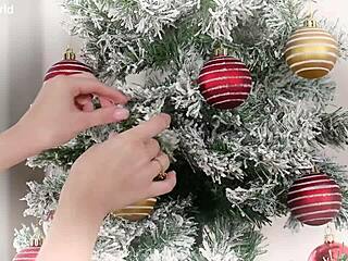 Christmas Cuties Eden Ivy Leya Desantis DP Gangbang Neighbors!